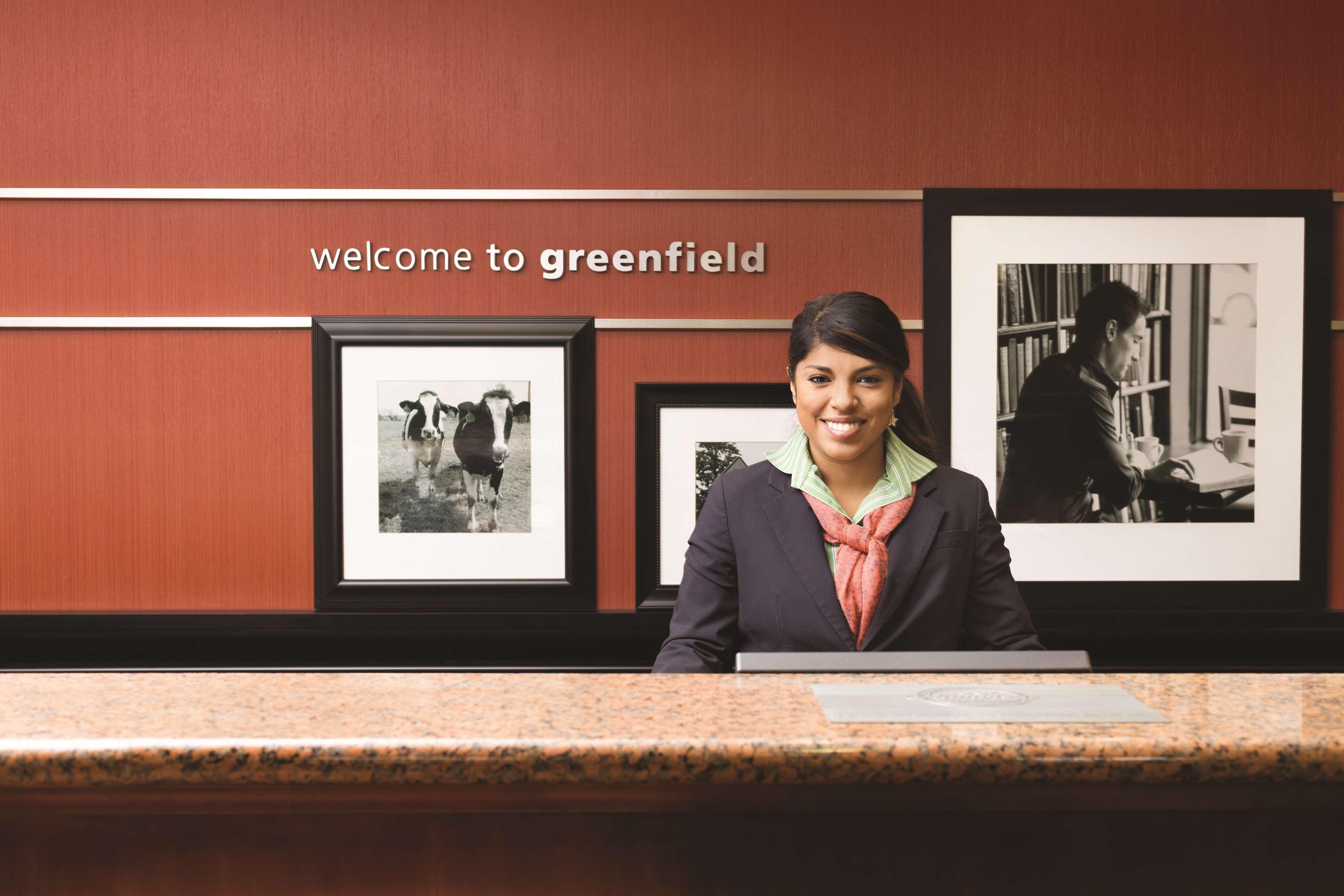 Hampton Inn & Suites Greenfield Eksteriør bilde