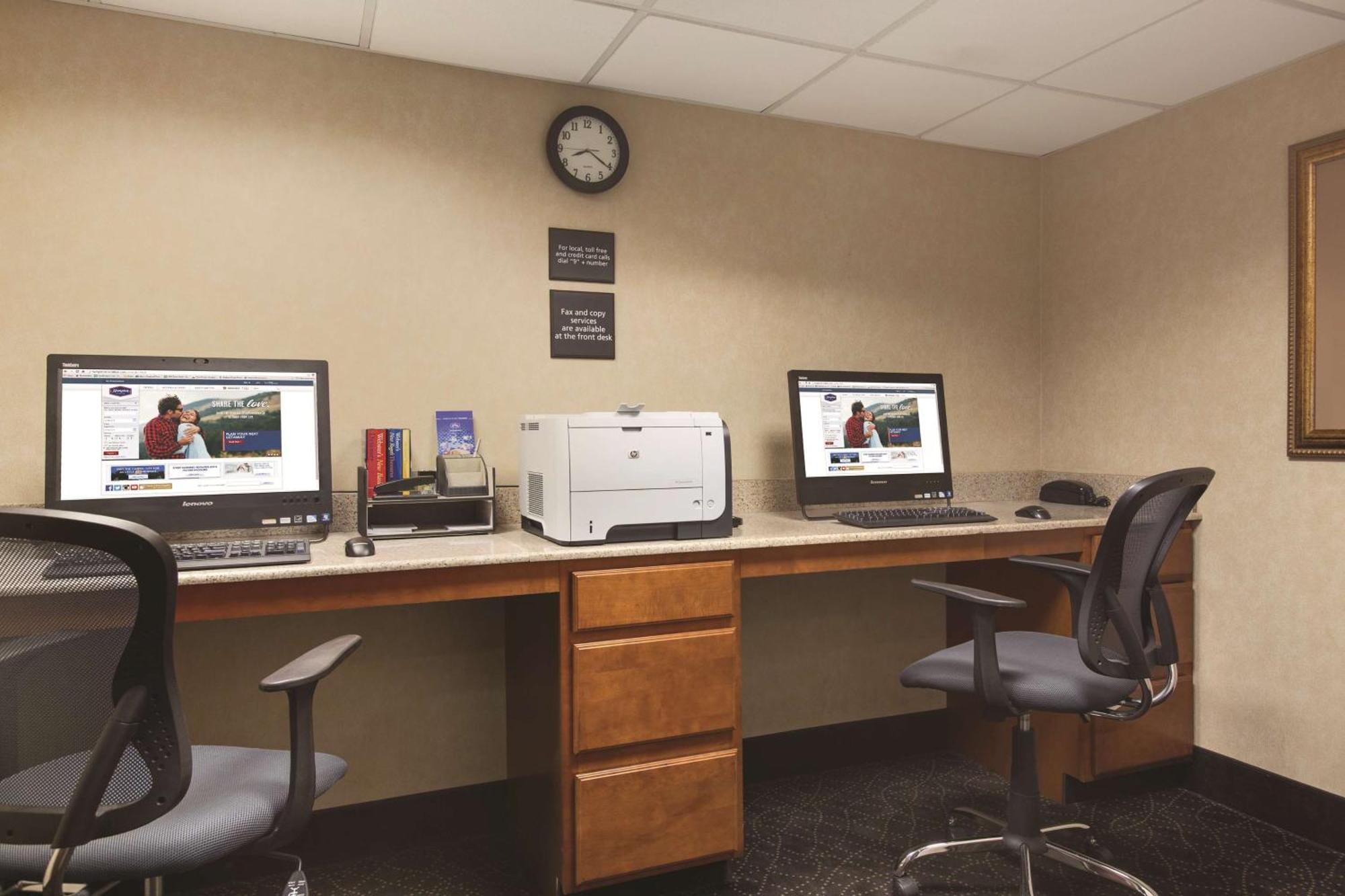 Hampton Inn & Suites Greenfield Eksteriør bilde