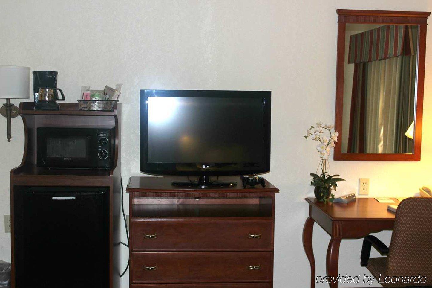 Hampton Inn & Suites Greenfield Eksteriør bilde